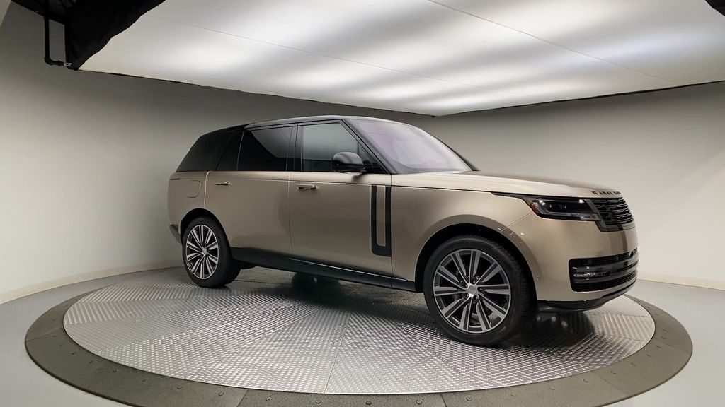 Thumbnail: 2023 Land Rover Range Rover - 2