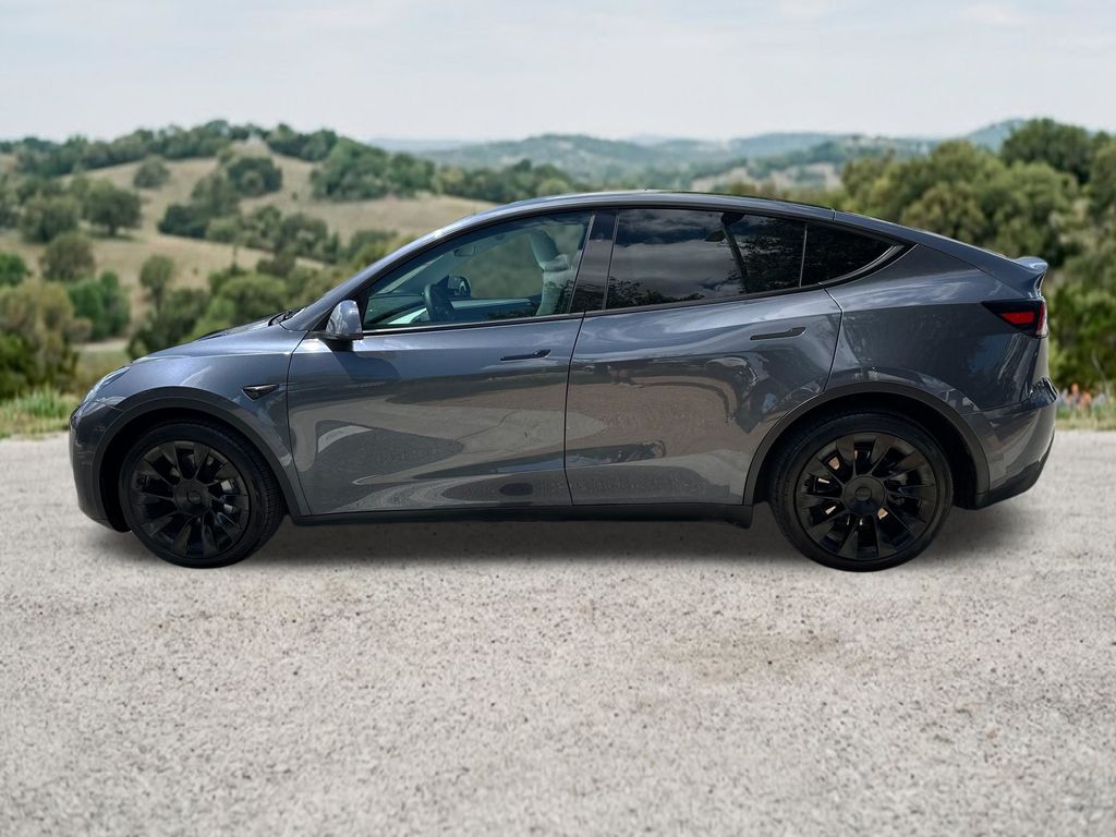 Used Car 2023 Tesla Model Y  Long Range For Sale Under $35,000 In Austin, Texas