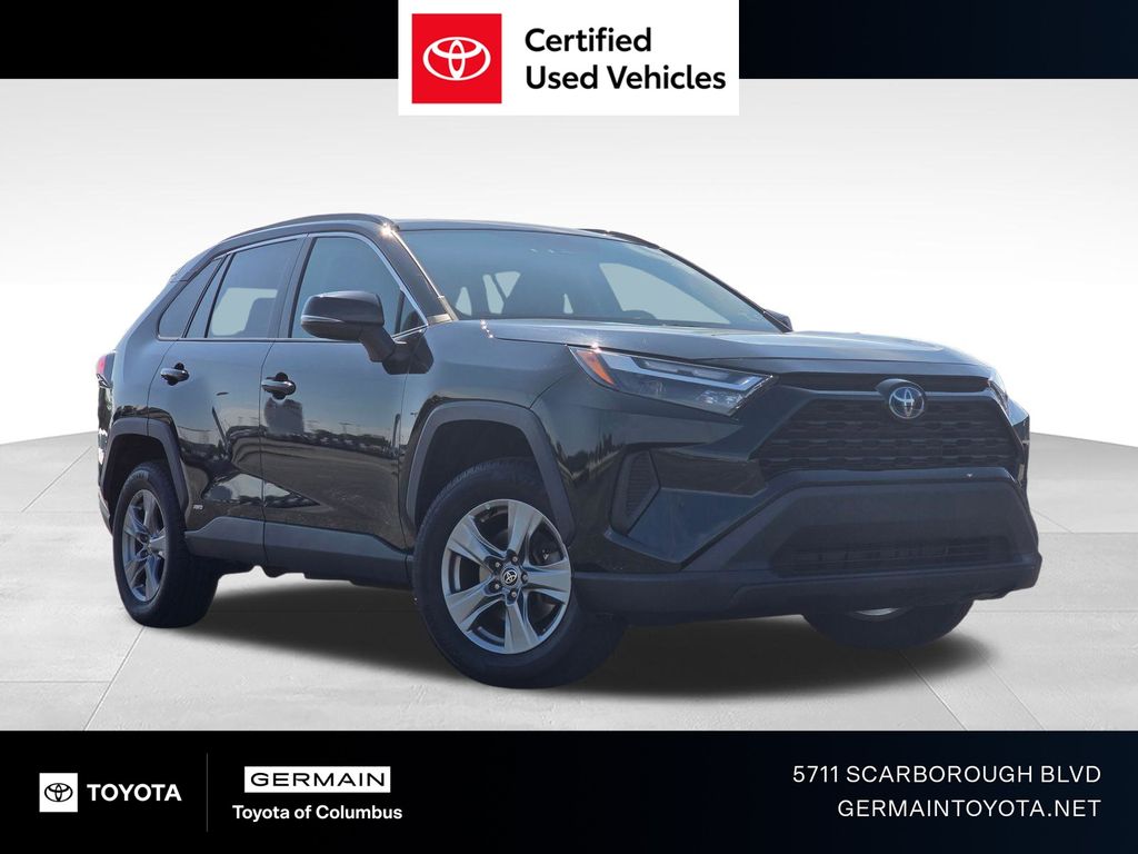 2022 Toyota RAV4 Hybrid XLE