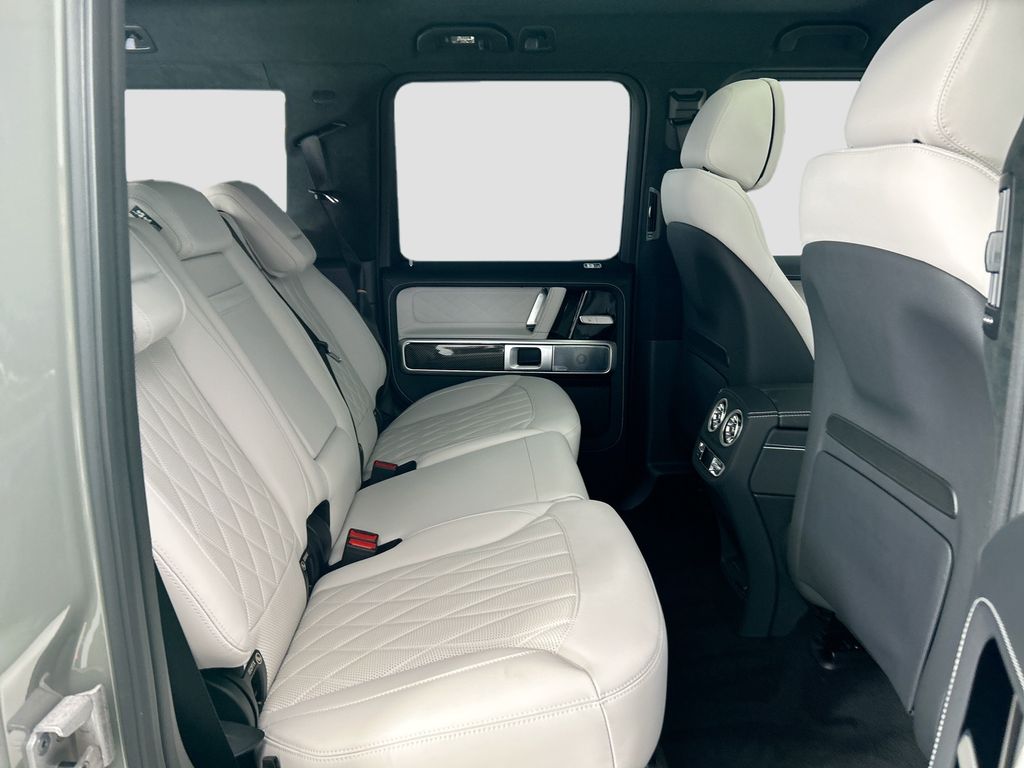 Thumbnail: 2026 Mercedes-Benz G-Class - 21