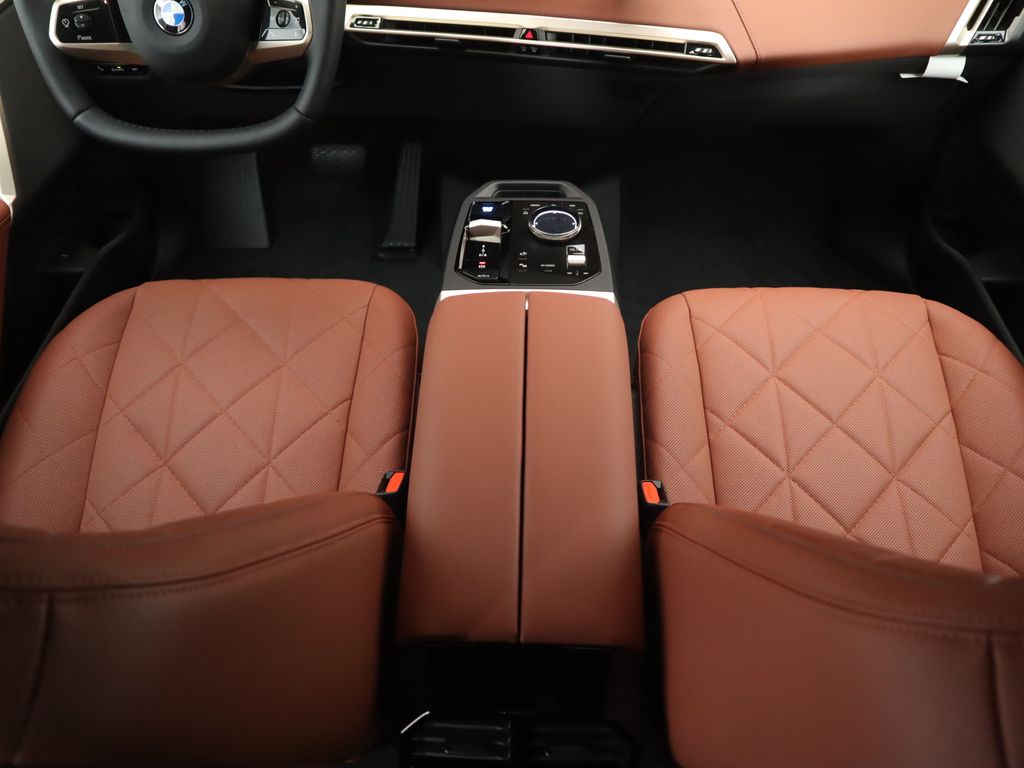 Thumbnail: 2026 BMW iX - 17