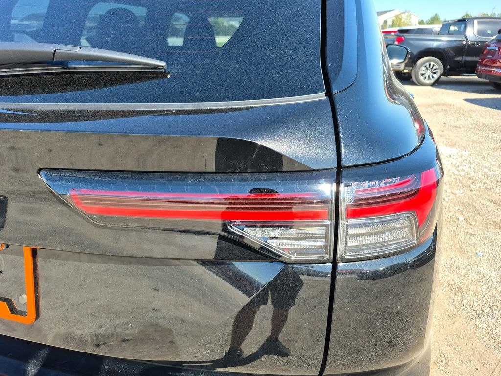 2026 Mitsubishi Outlander ES Black at North Houston Mitsubishi