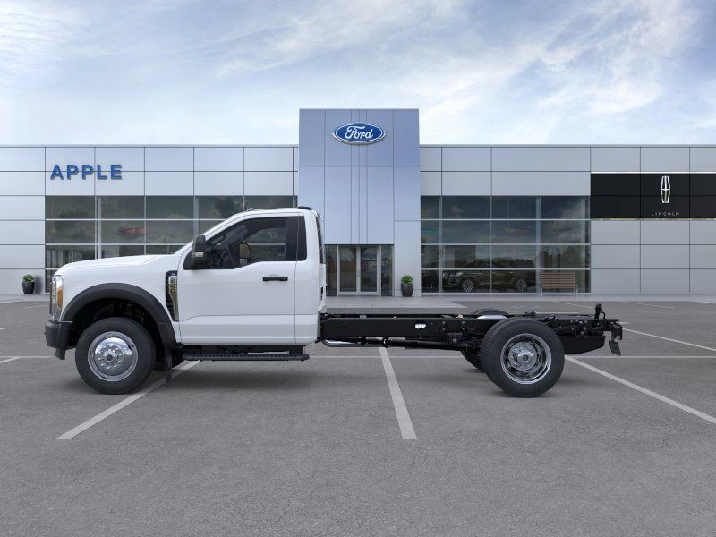 2026 Ford F-550 Chassis XL