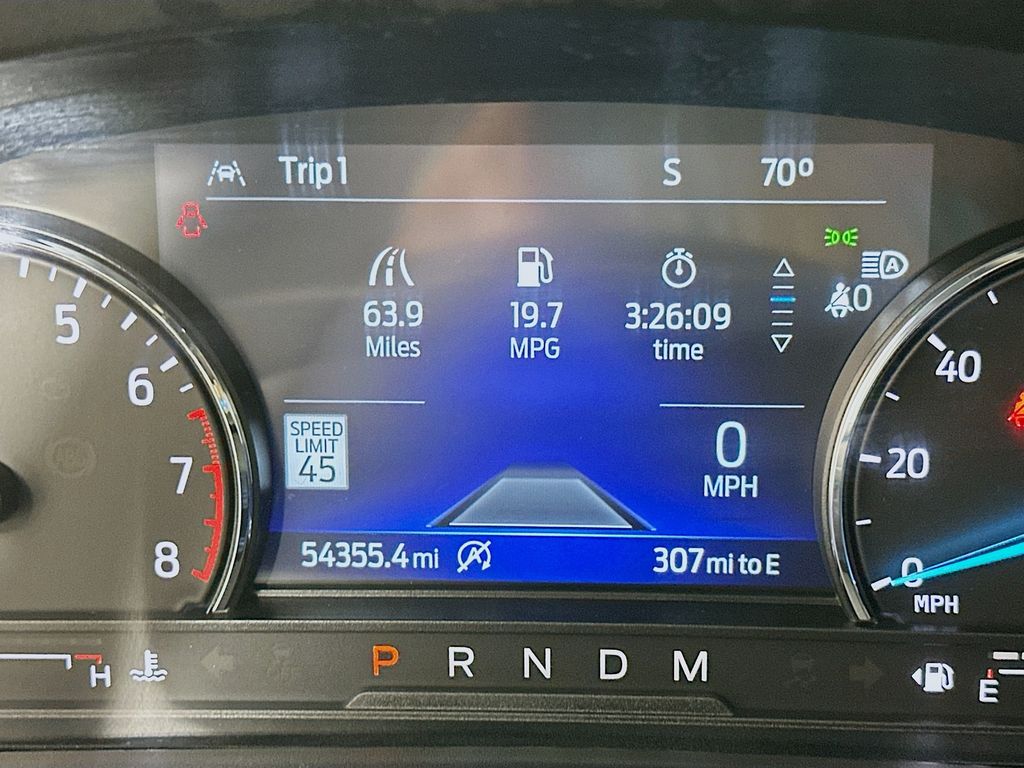 Thumbnail: 2021 Ford Explorer - 12