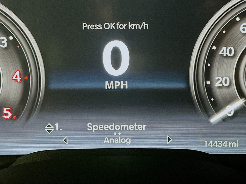 Used 2025 Gray Ram Laramie image 15