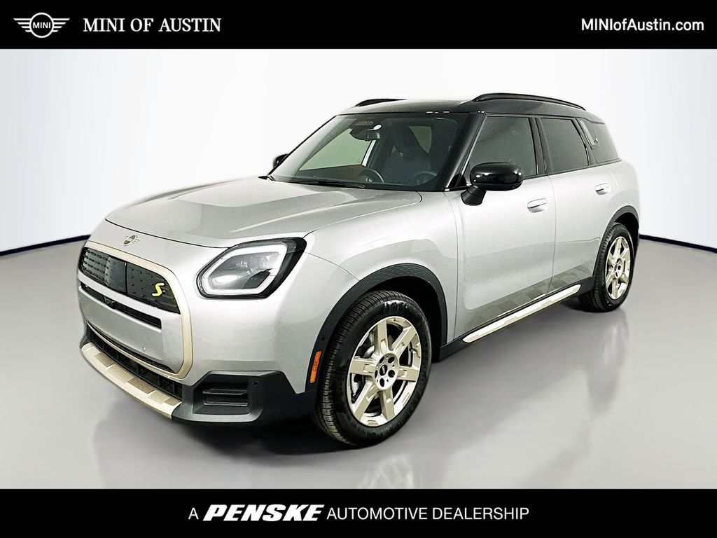 2025 MINI Cooper Countryman Iconic -
                Austin, TX