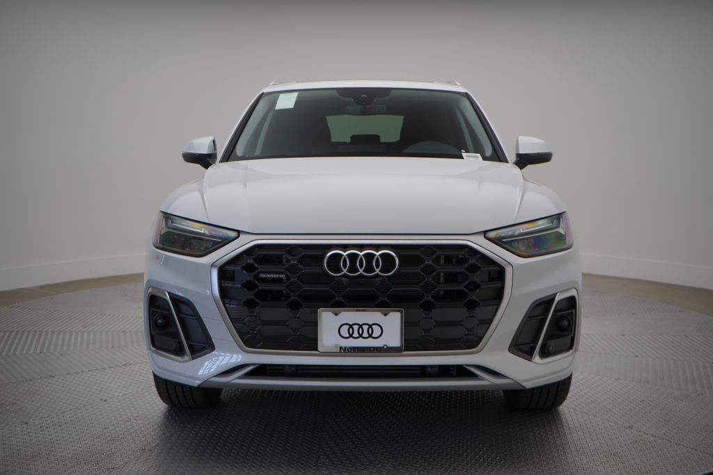 2025 Audi Q5 e  5