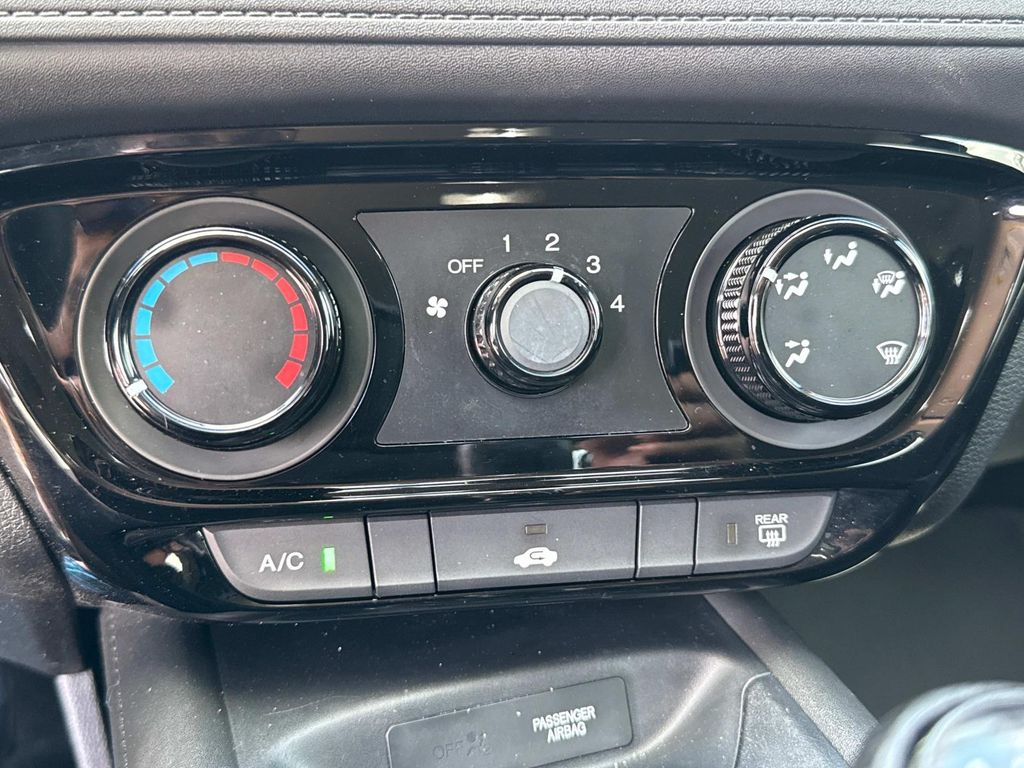 2017 Honda HR-V LX photo