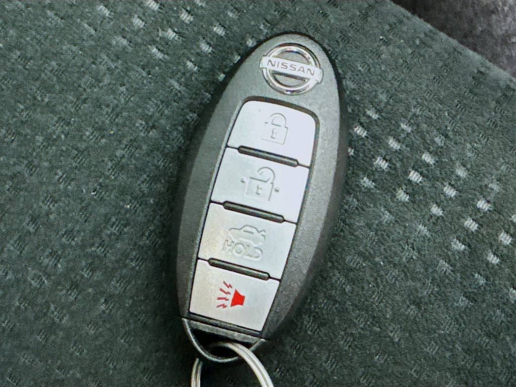 Used Car 2015 Nissan Altima  2.5 S For Sale Under $12,000 In Austin, Texas