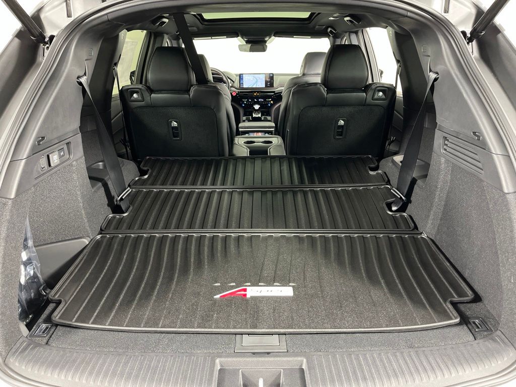 Thumbnail: 2026 Acura MDX - 27
