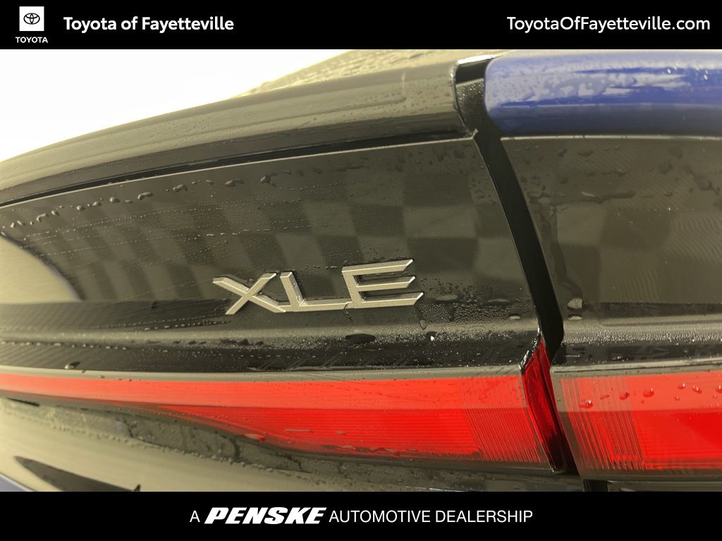 Thumbnail: 2024 Toyota Prius - 4