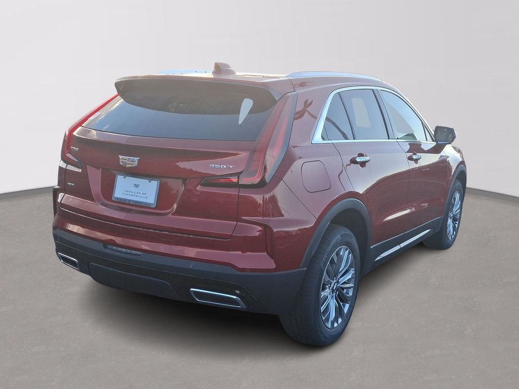 2025 Cadillac XT4 Premium Luxury 4