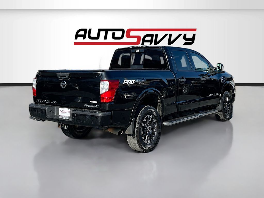 Used 2018 Magnetic Black Nissan PRO-4X image 7