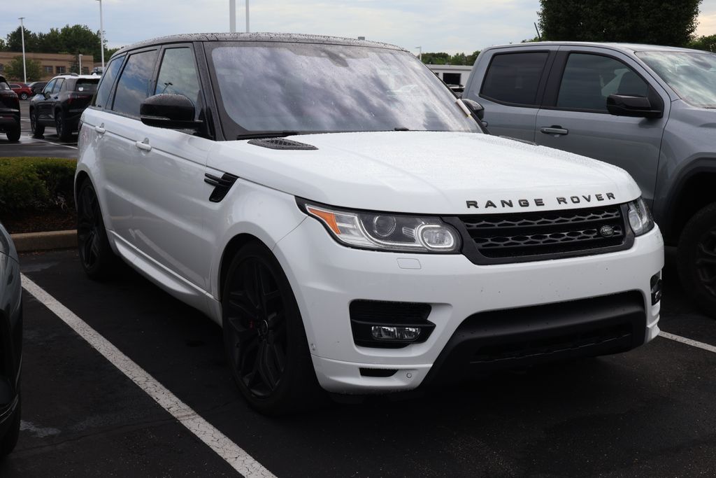 Thumbnail: 2017 Land Rover Range Rover Sport - 3