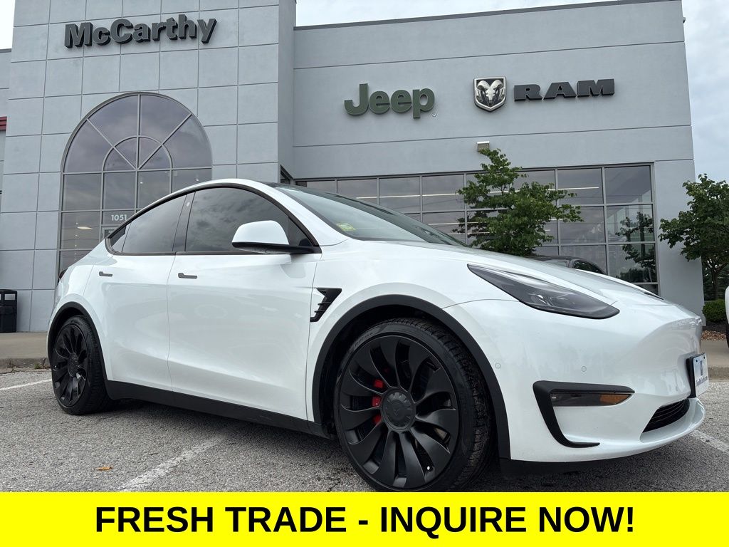 2022 Tesla Model Y Performance Dual Motor All-Wheel Drive's photo