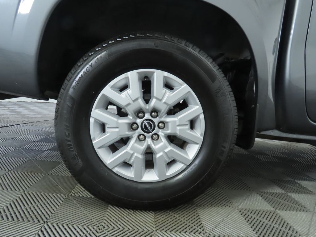 Thumbnail: 2022 Nissan Frontier - 32