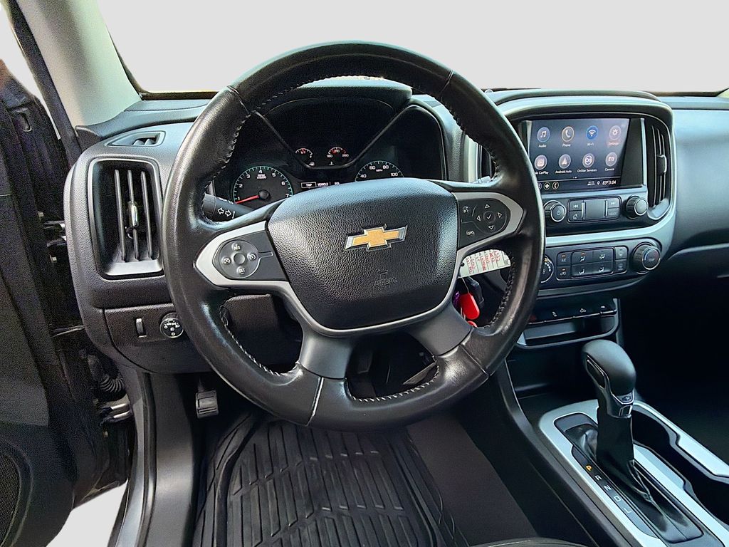 Used 2022 Gray Chevrolet LT image 11