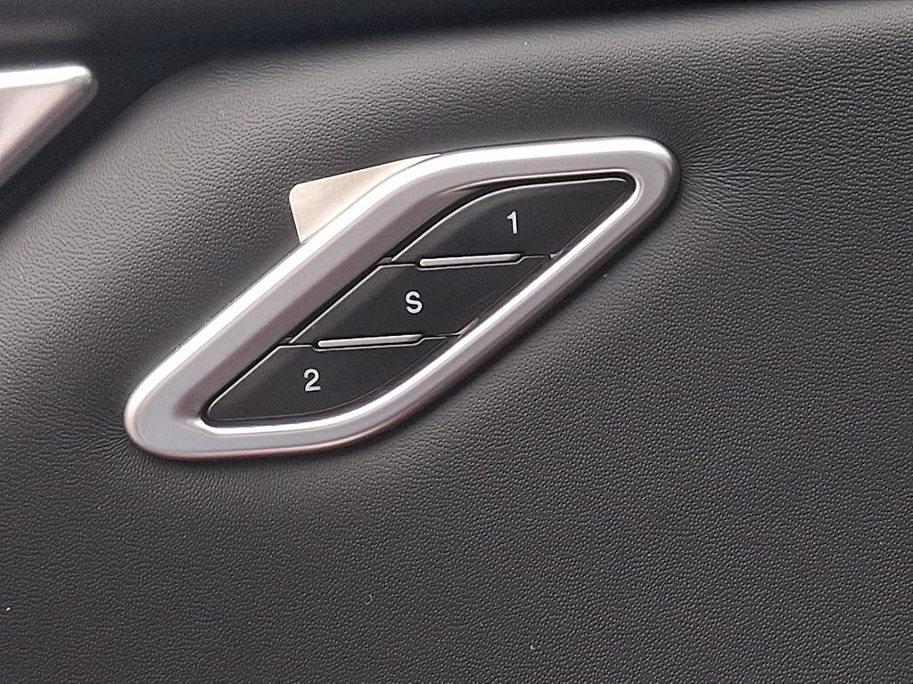 Thumbnail: 2022 Maserati Ghibli - 26