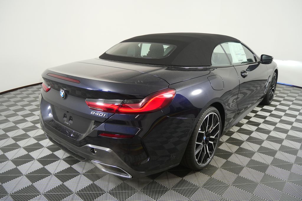 Thumbnail: 2026 BMW 8 Series - 4