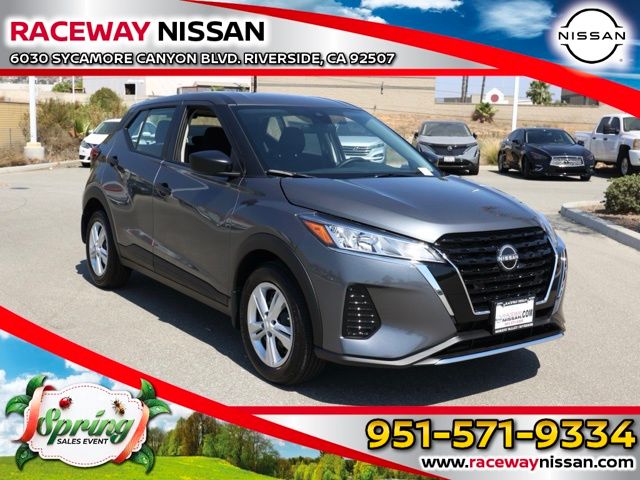 Gray (Gun Metallic) 2025 Nissan Kicks Play S FWD SUV / Crossover Front-Wheel Drive Continuously Variable Transmission