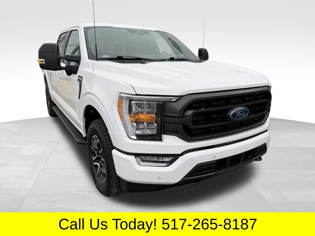 Oxford White 2023 Ford F-150 XLT SuperCrew 4WD Pickup Truck Four-Wheel Drive Automatic