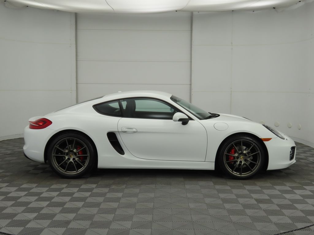 Thumbnail: 2016 Porsche Cayman - 8