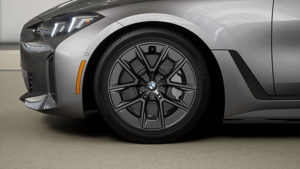 Thumbnail: 2026 BMW i4 - 32