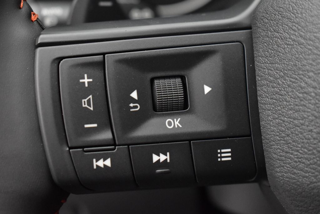 Thumbnail: 2026 Nissan Rogue - 17