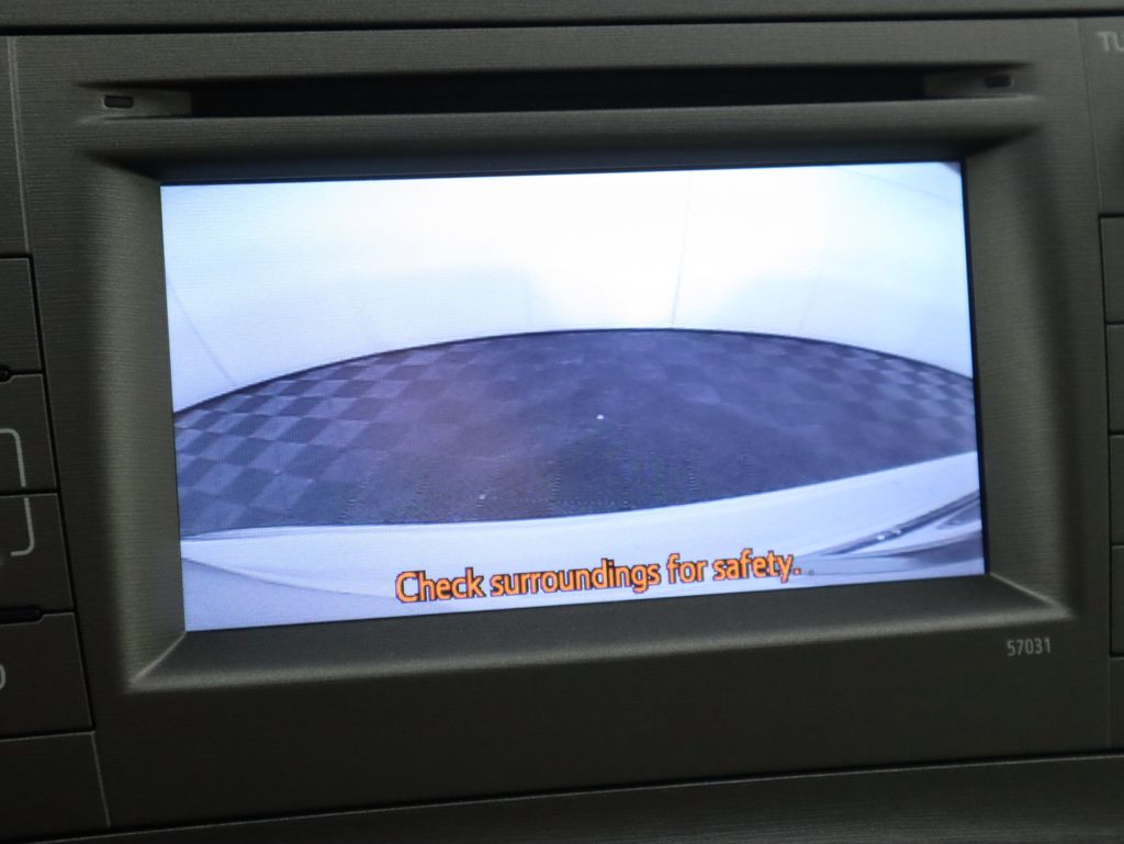 Thumbnail: 2015 Toyota Prius - 15