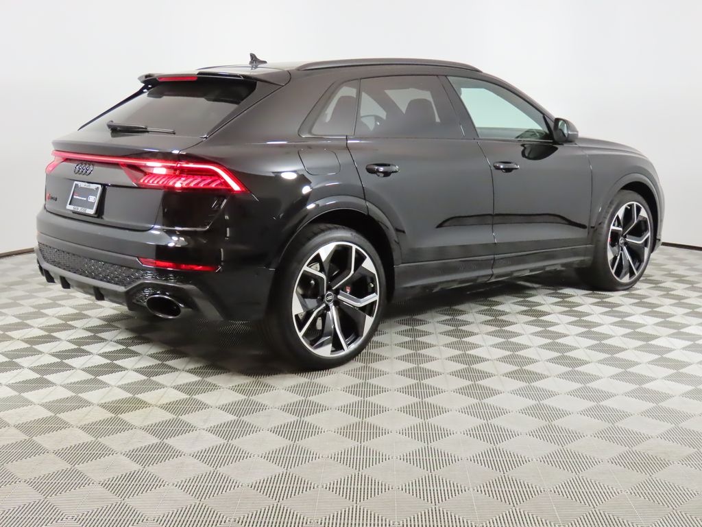 2024 Audi RS Q8 4.0T 5