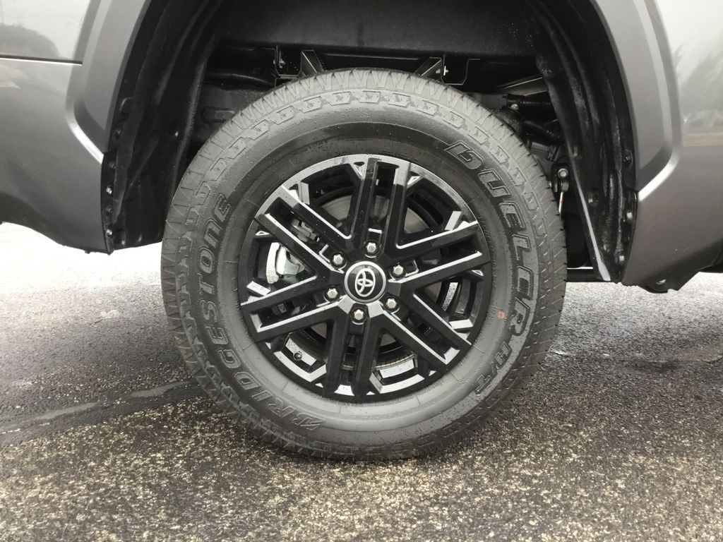 Thumbnail: 2025 Toyota Tundra - 11