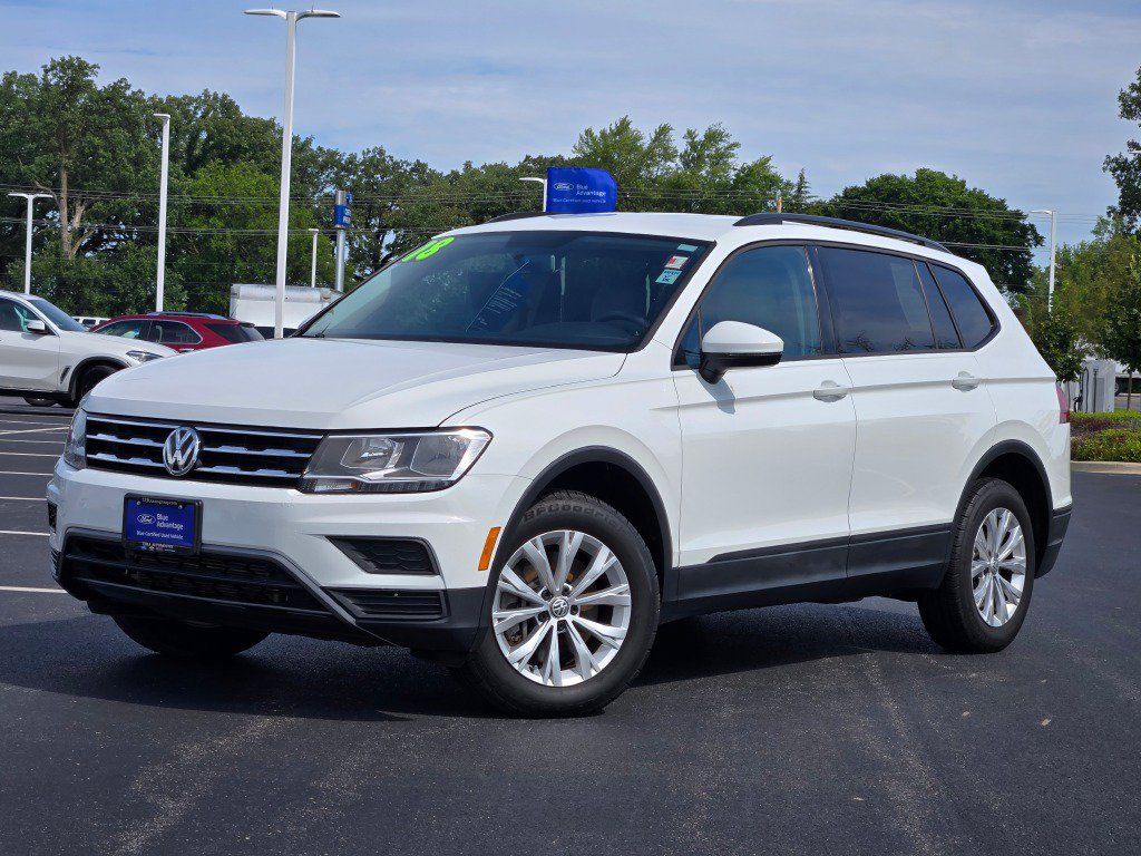 Pure White 2018 Volkswagen Tiguan SUV / Crossover All-Wheel Drive 8-Speed Automatic