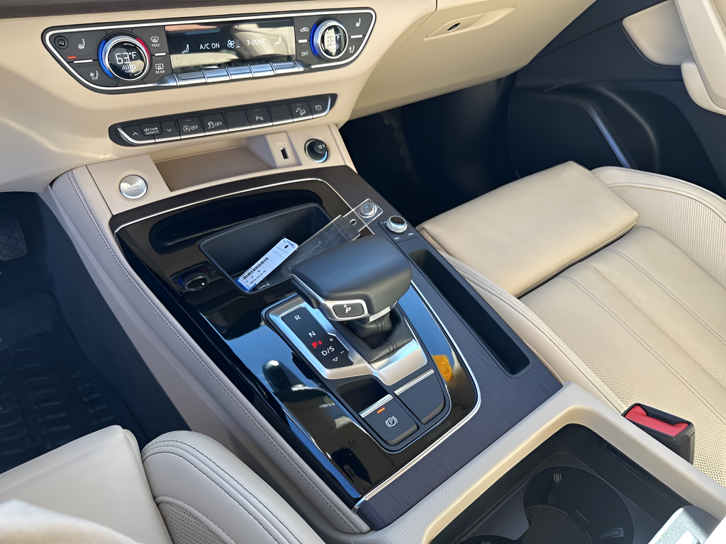 Used Car 2021 Audi Q5  45 Premium Plus For Sale Under $25,000 In Austin, Texas