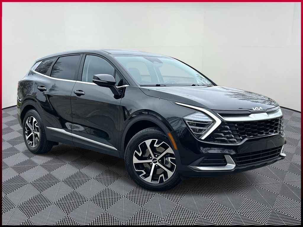 2024 Kia Sportage EX FWD