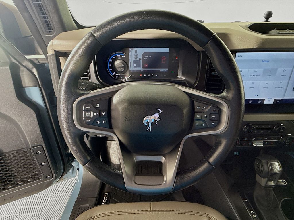 Thumbnail: 2023 Ford Bronco - 11