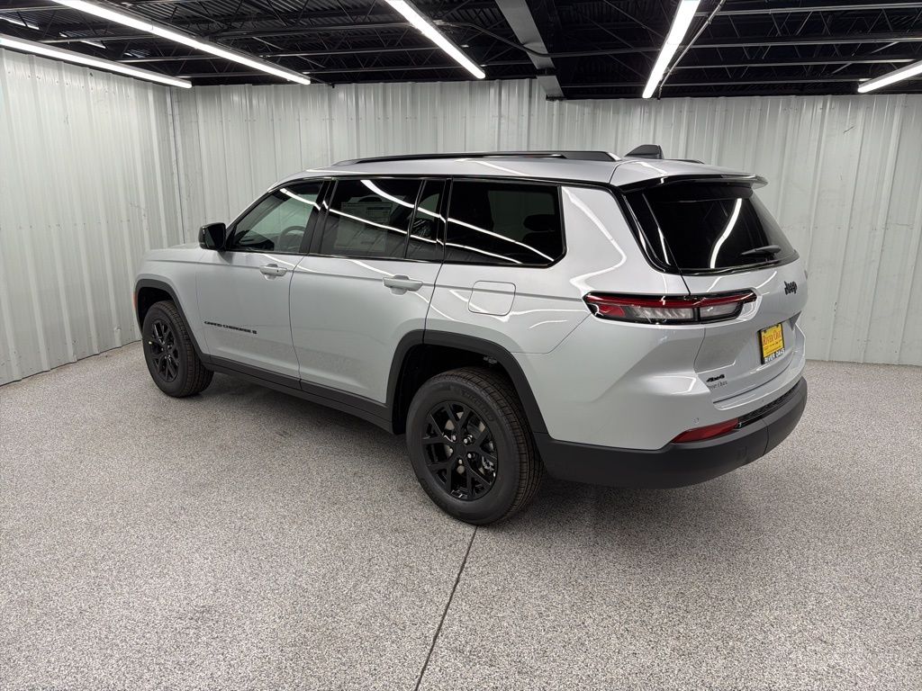 2025 Jeep Grand Cherokee L Altitude X - 3