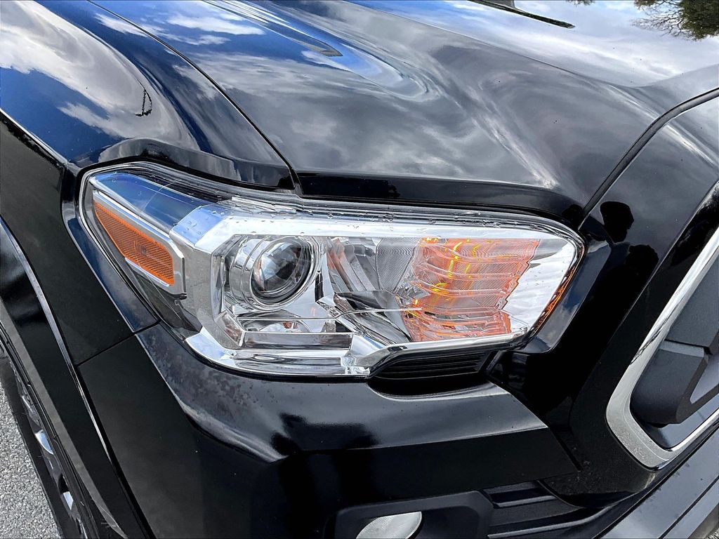 2023 Toyota Tacoma — photo 33