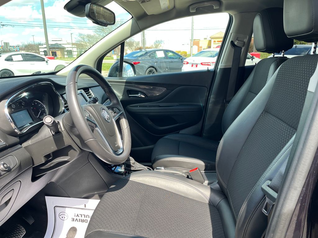 2022 Buick Encore Preferred photo