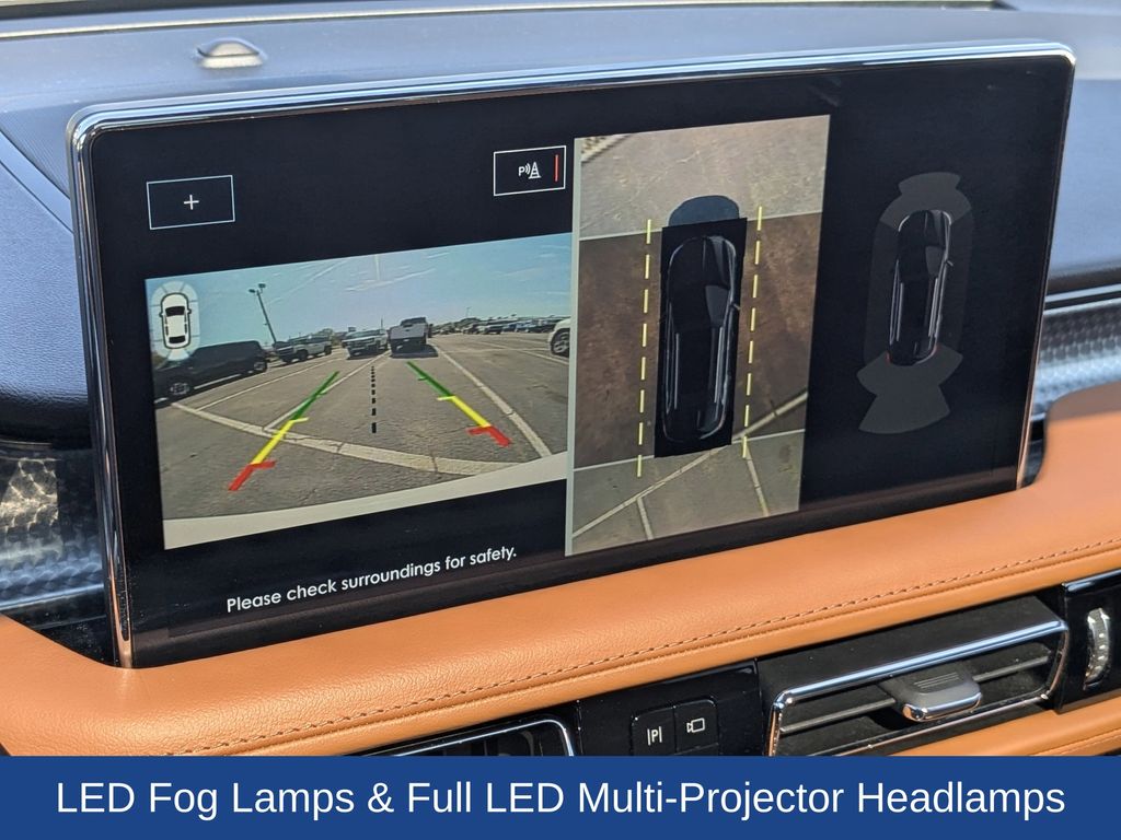 2022 Lincoln Nautilus Black Label