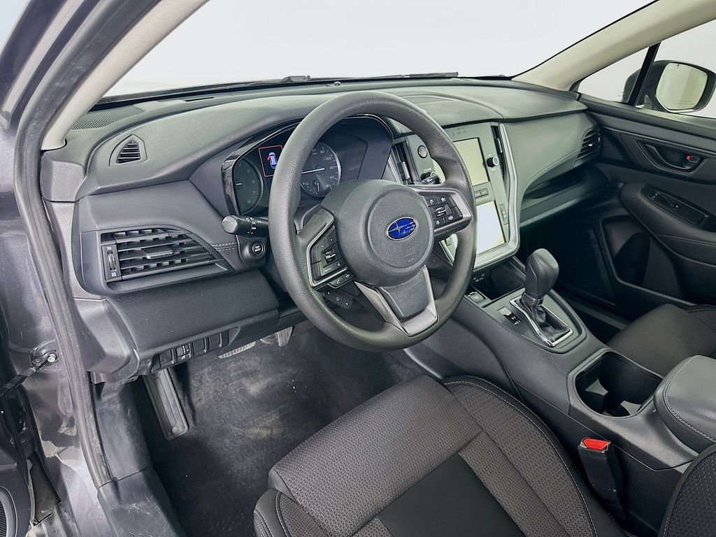 2020 Subaru Outback 2.5i 9