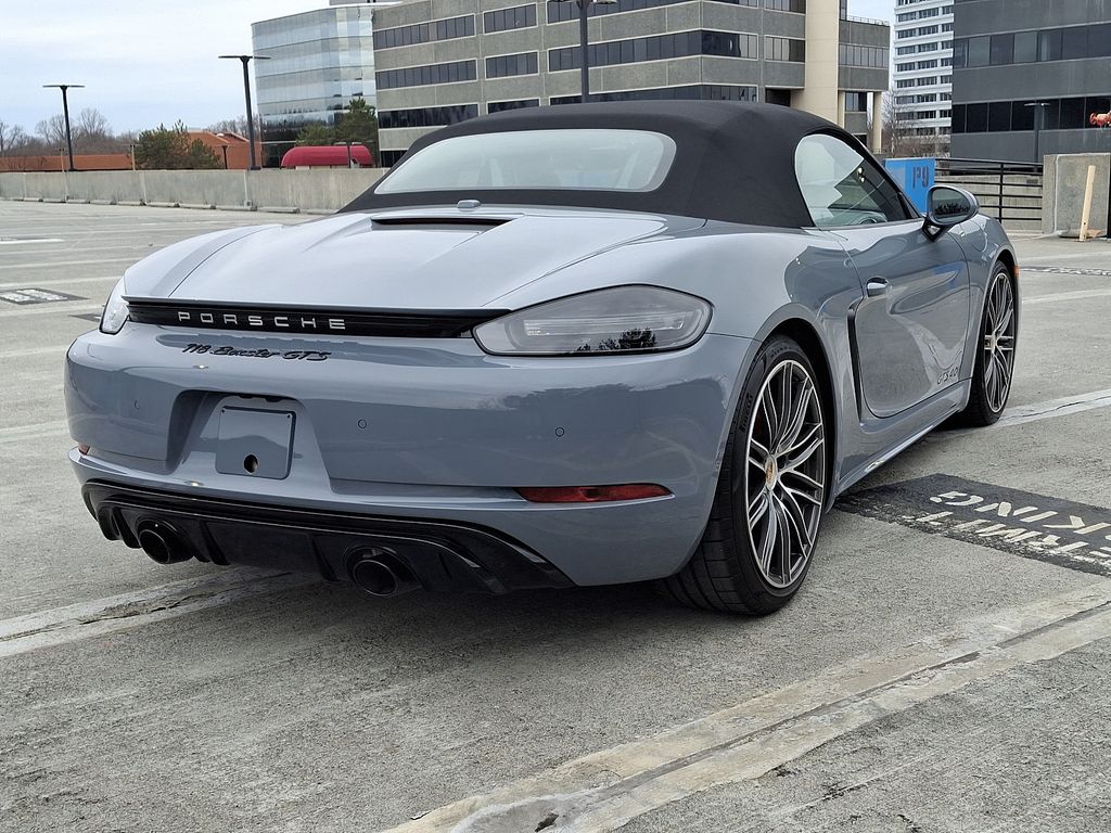 2024 Porsche 718 Boxster GTS 8