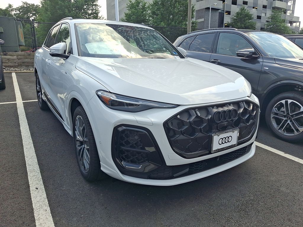 Thumbnail: 2026 Audi Q5 - 3