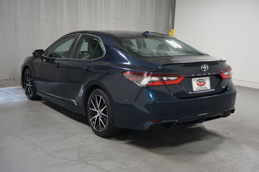 2021 Toyota Camry SE 6