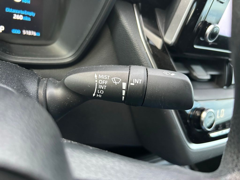 Thumbnail: 2021 Toyota Corolla - 20