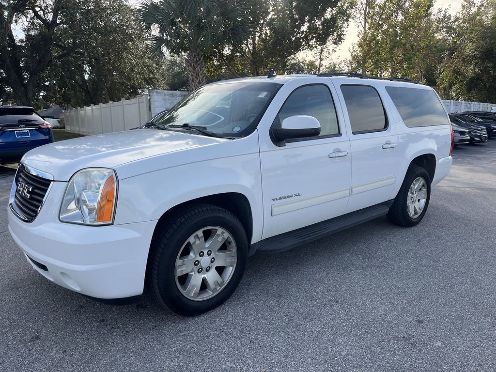 2011 GMC Yukon XL SLT 1500 9