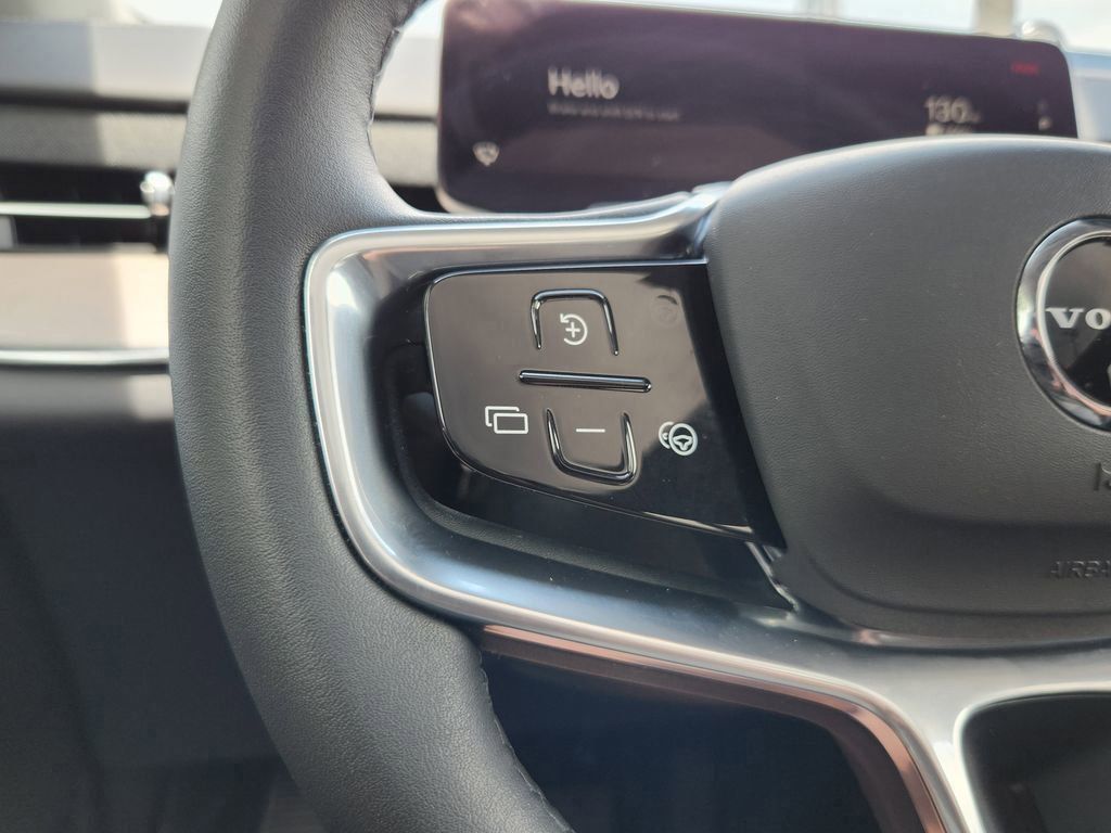 2025 Volvo EX90 Ultra - Photo 10