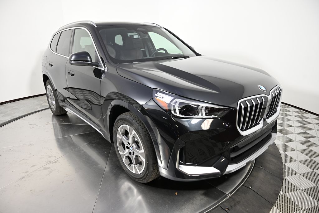 2025 BMW X1 xDrive28i 7