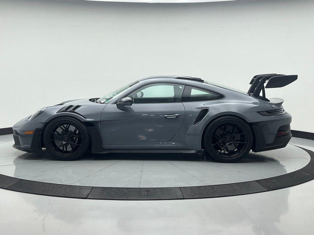 Thumbnail: 2025 Porsche 911 - 2