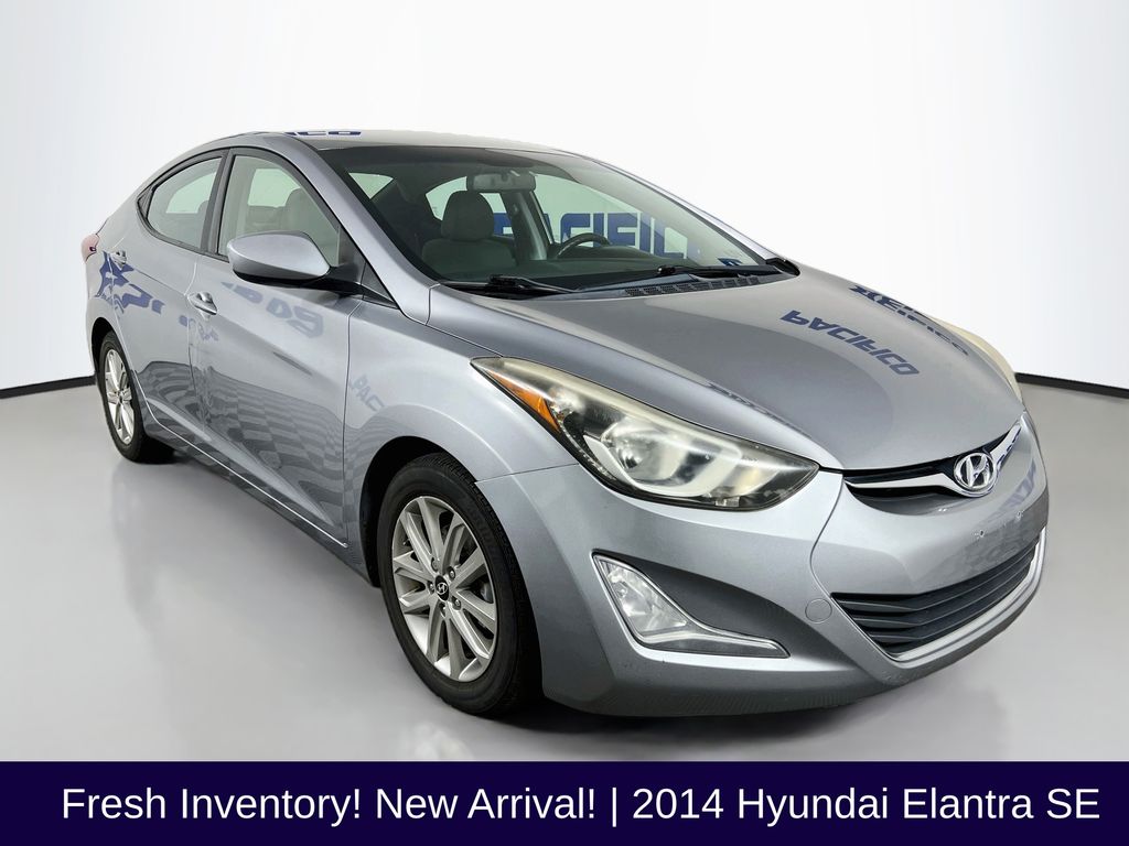 Titanium Gray Metallic 2014 Hyundai Elantra Sedan Front-Wheel Drive 6-Speed Automatic Overdrive