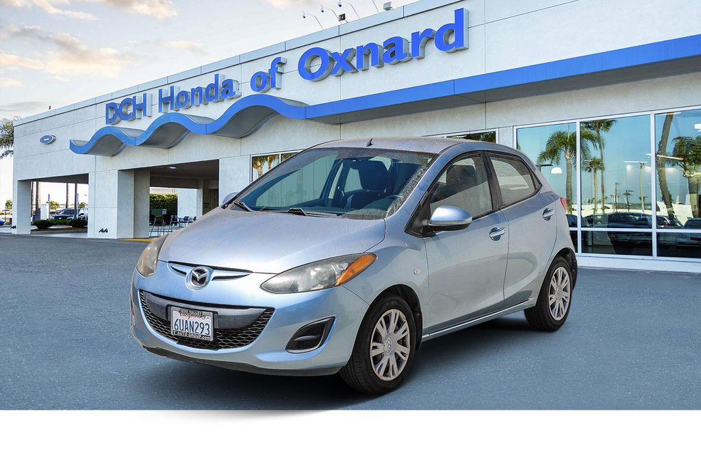 Clear Water Blue 2013 Mazda MAZDA2 Hatchback Front-Wheel Drive 4-Speed Automatic